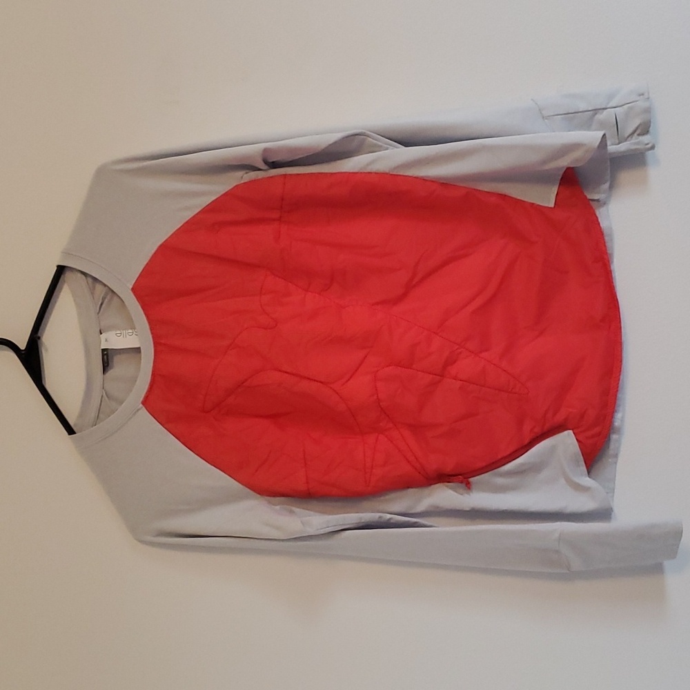 Oiselle Flyout